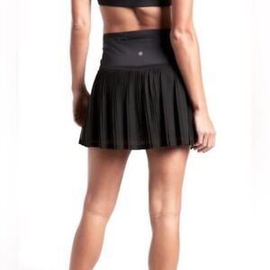 Athleta Black Backspin Skort SIZE XL